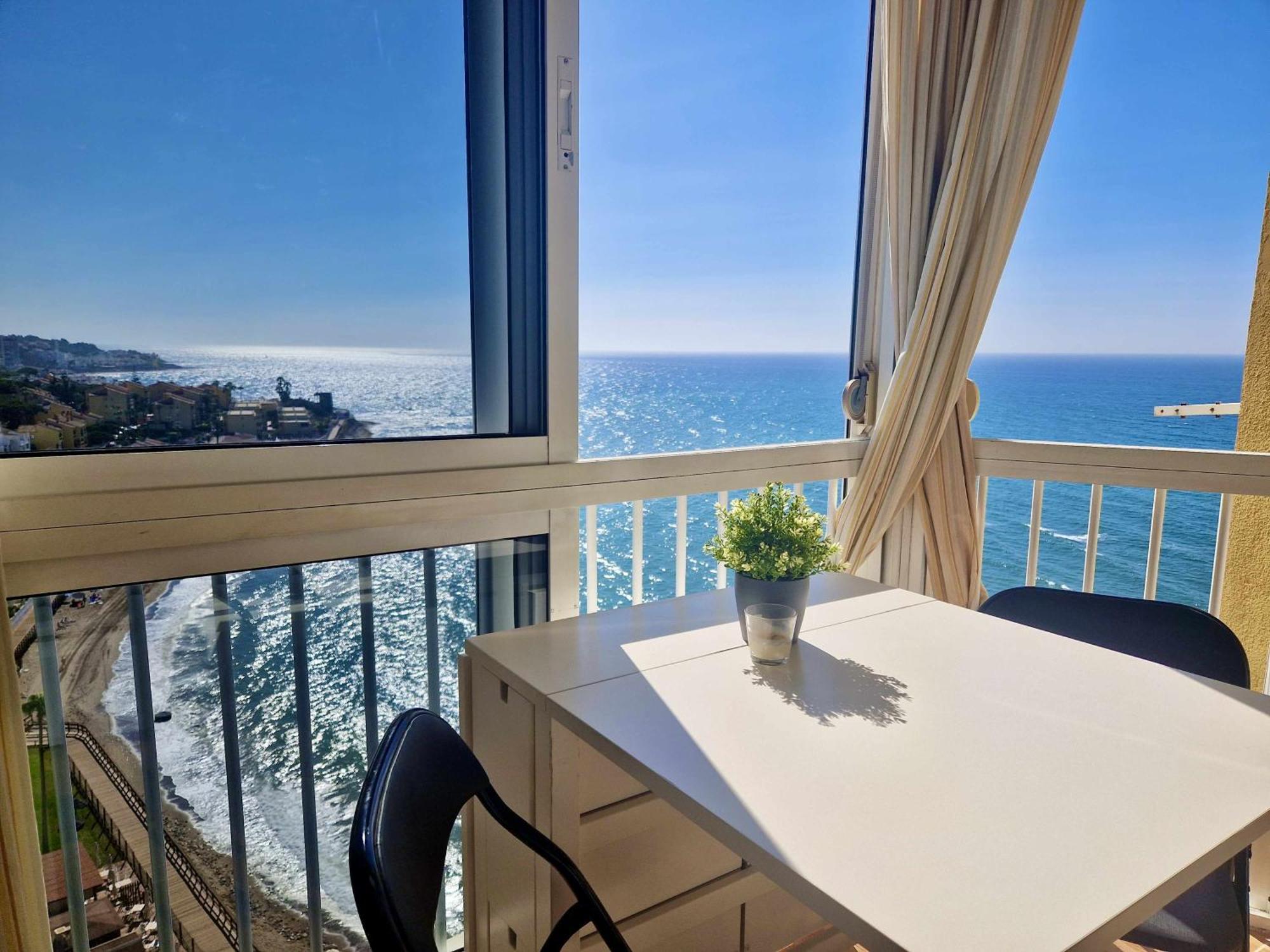 Apartamento Sr Almirante 1ª Linea De Playa Sitio de Calahonda Exterior foto